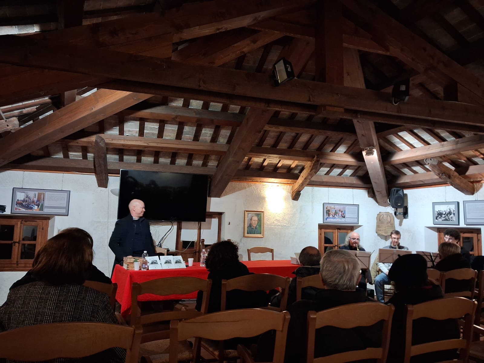 WhatsApp Image 2025-12-10 at 18.37.43